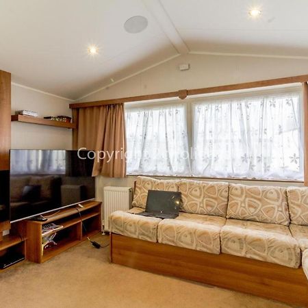 617 Seawick Hotel Jaywick Sands Bagian luar foto