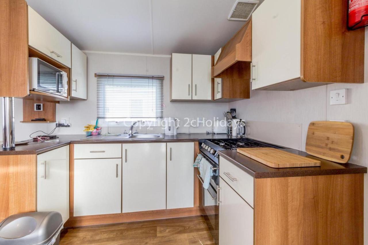 617 Seawick Hotel Jaywick Sands Bagian luar foto